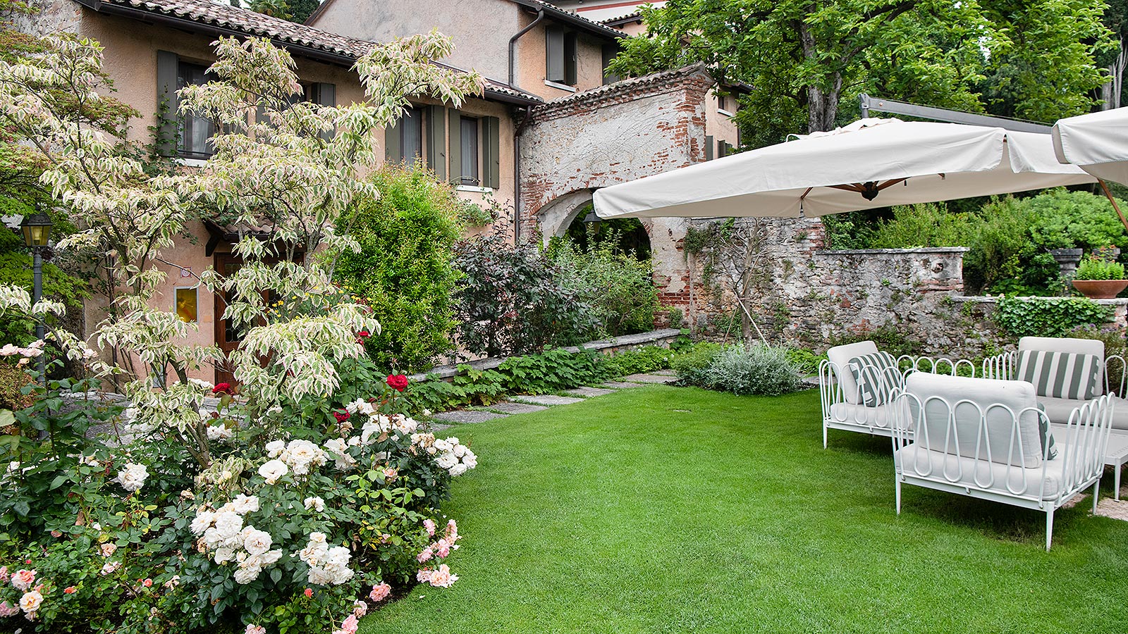 Détail d'une partie du jardin de la Villa Cipriani